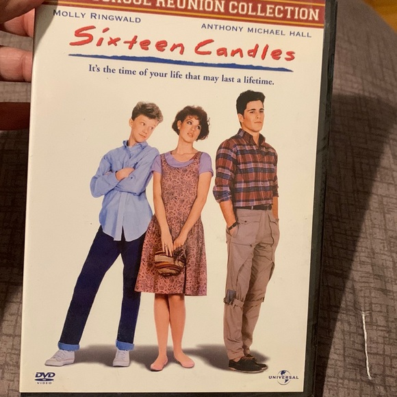 DVD sixteen Candles with Molly Ringwald… - Picture 1 of 3